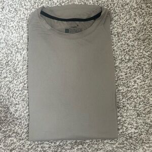 Unrl Ultra Tee men’s large - color is taupe